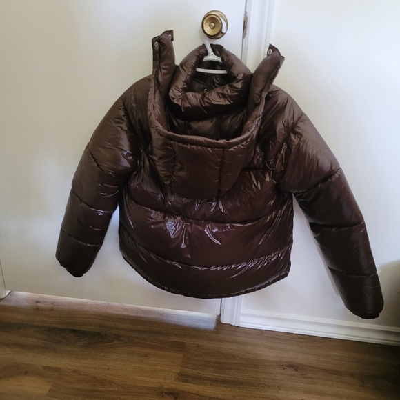 NO BOUNDARIES PUFFER JACKET WOMEN'S MEDIUM SHINY BROWN NEW - Picture 2 of 3